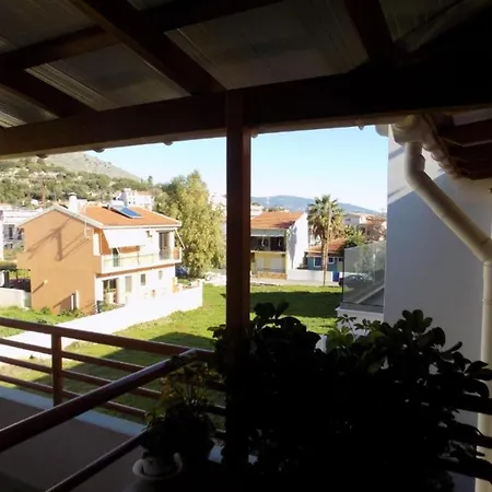 Afrodite 15 Spacious Apartment Agia Efimia