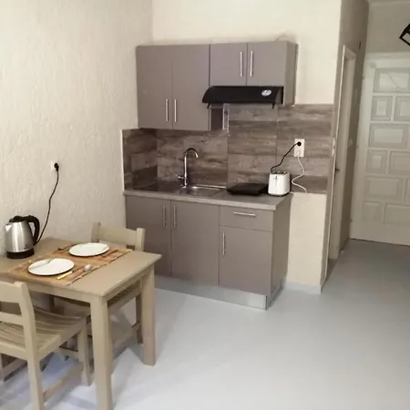 Apartment Afrodite 15 Spacious